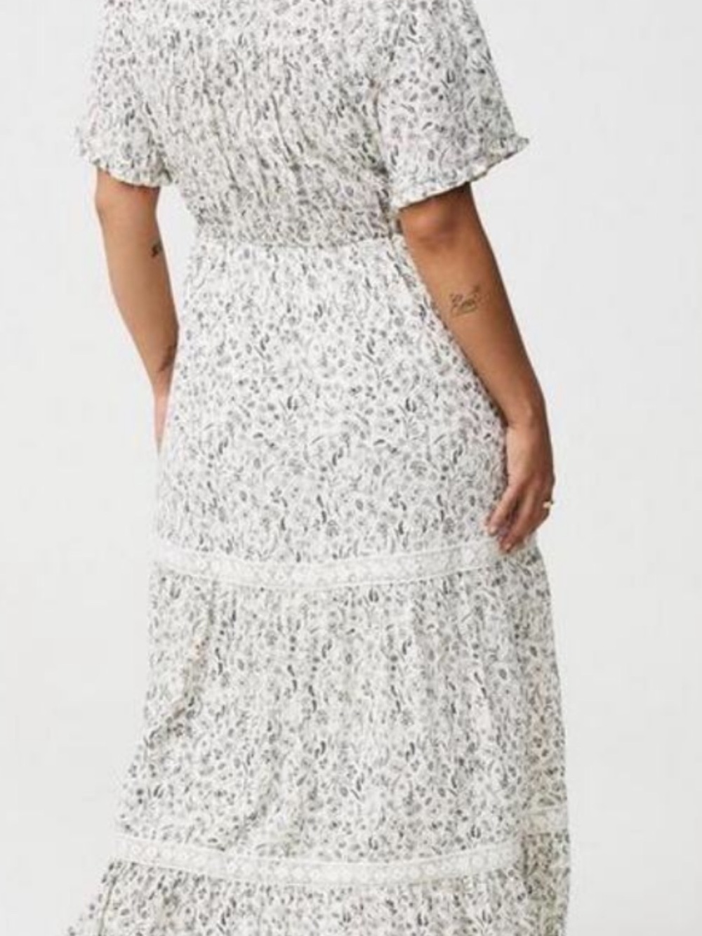 Torrid Maxi Dress Wash Gauze FloralLace Y-Neck Puff Ruffle Sleeves 00 M/L 10 NWT - Picture 3 of 16